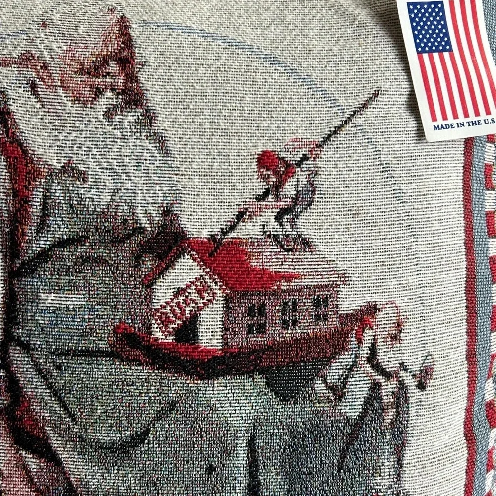 Santa Decorative Throw Pillow-Christmas Tapestry‎ NWT-Made in USA